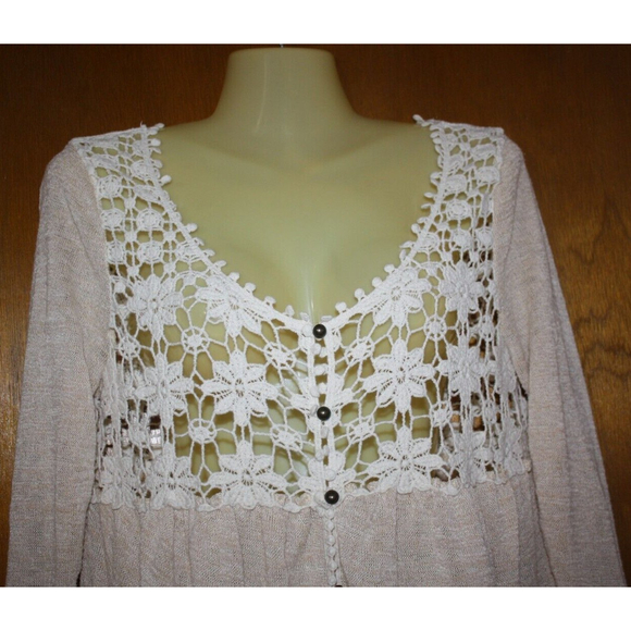 Ya Los Angeles Crochet Top Sz L Beige LS Button Down Women's Fashion - Picture 2 of 6